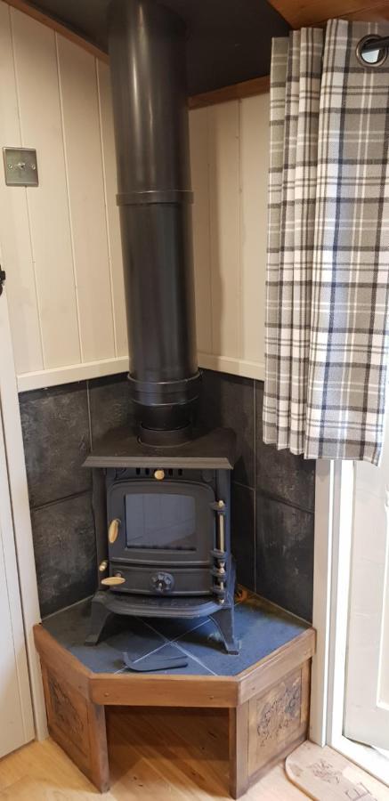Elmdale Hut - Shepherds Hut Apartment